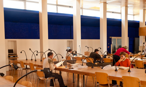 Reading room - Blue panel