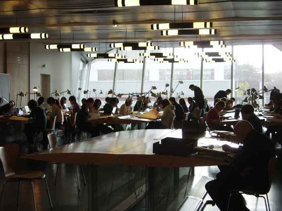 vue de la salle de lecture