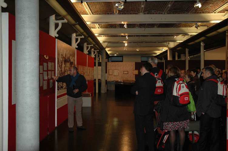 visite comment&eacute;e